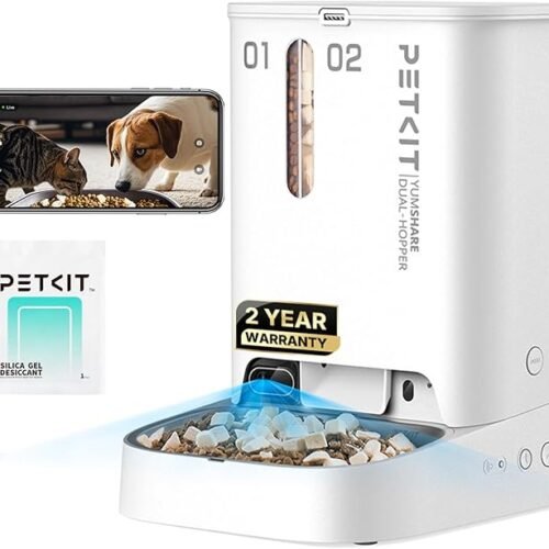 PETKIT automatic pet feeder for cats and dogs with 1080P HD camera, AI motion detection, night vision, 2.4GHz WiFi, and two-way audio.